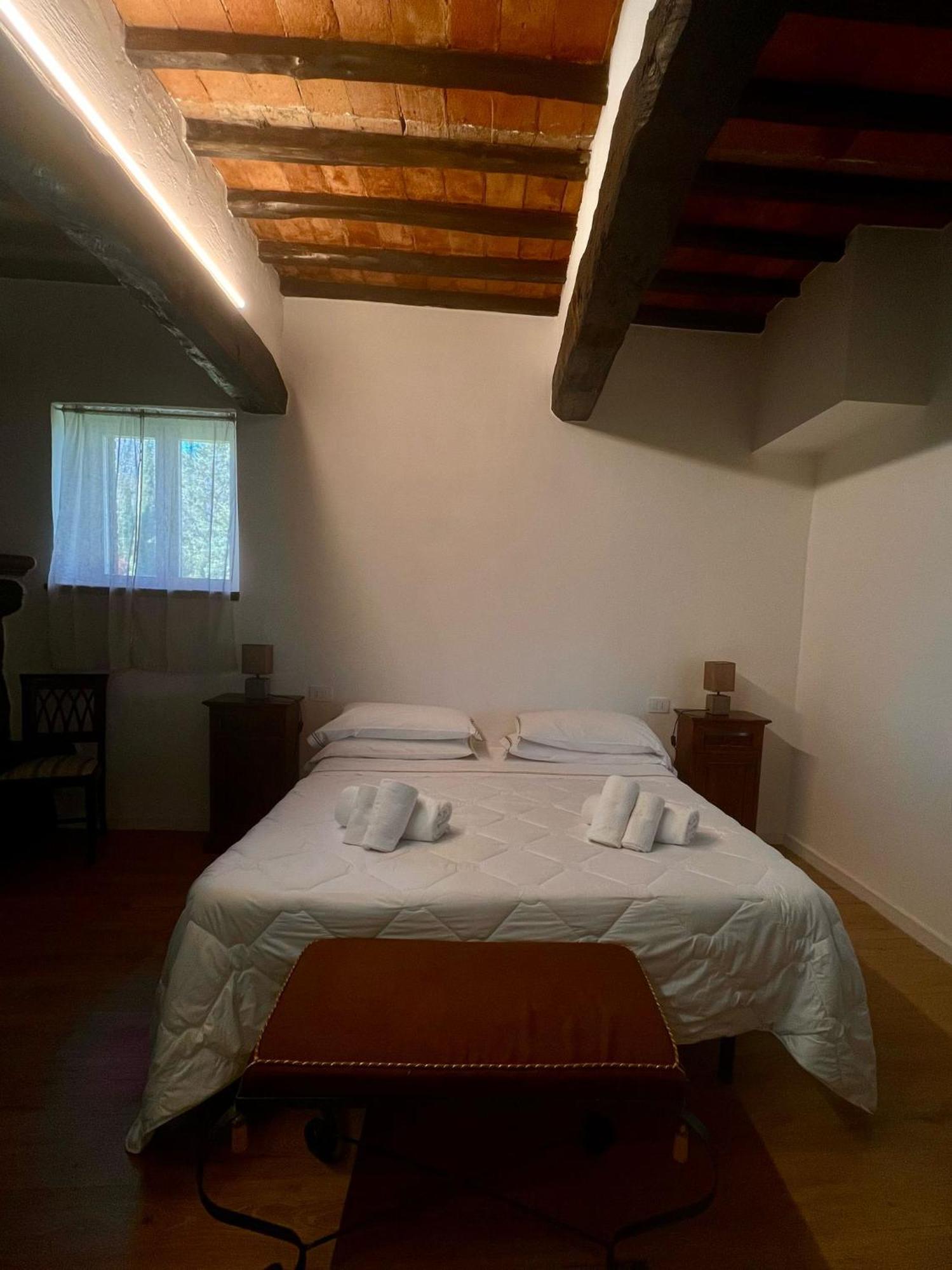 Hotel Il Pietreto Колле-ди-Валь-д'Эльса Экстерьер фото